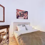 Large 3-Room Apartment Near Porte De Versailles