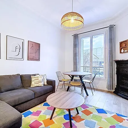 Apartment Large 3-room Near Porte De Versailles