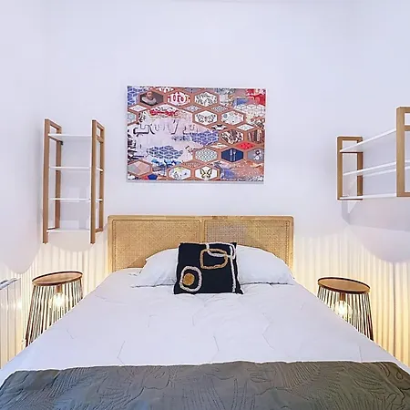Large 3-room Near Porte De Versailles * Paris