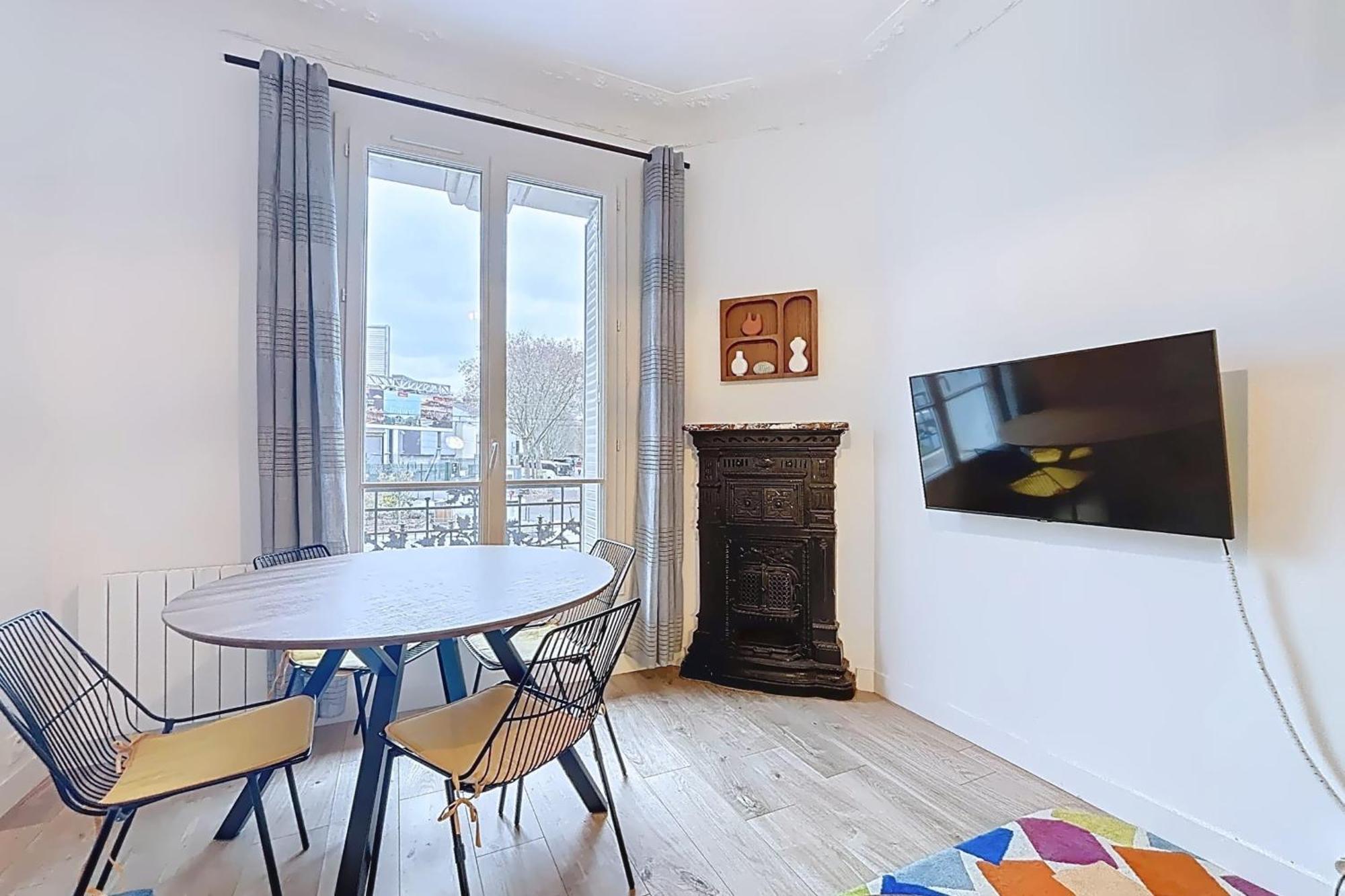 Apartment Large 3-room Near Porte De Versailles Paris